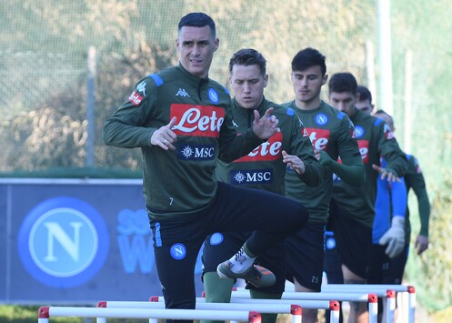 Koulibaly lavora sul campo, Llorente e Younes in palestra