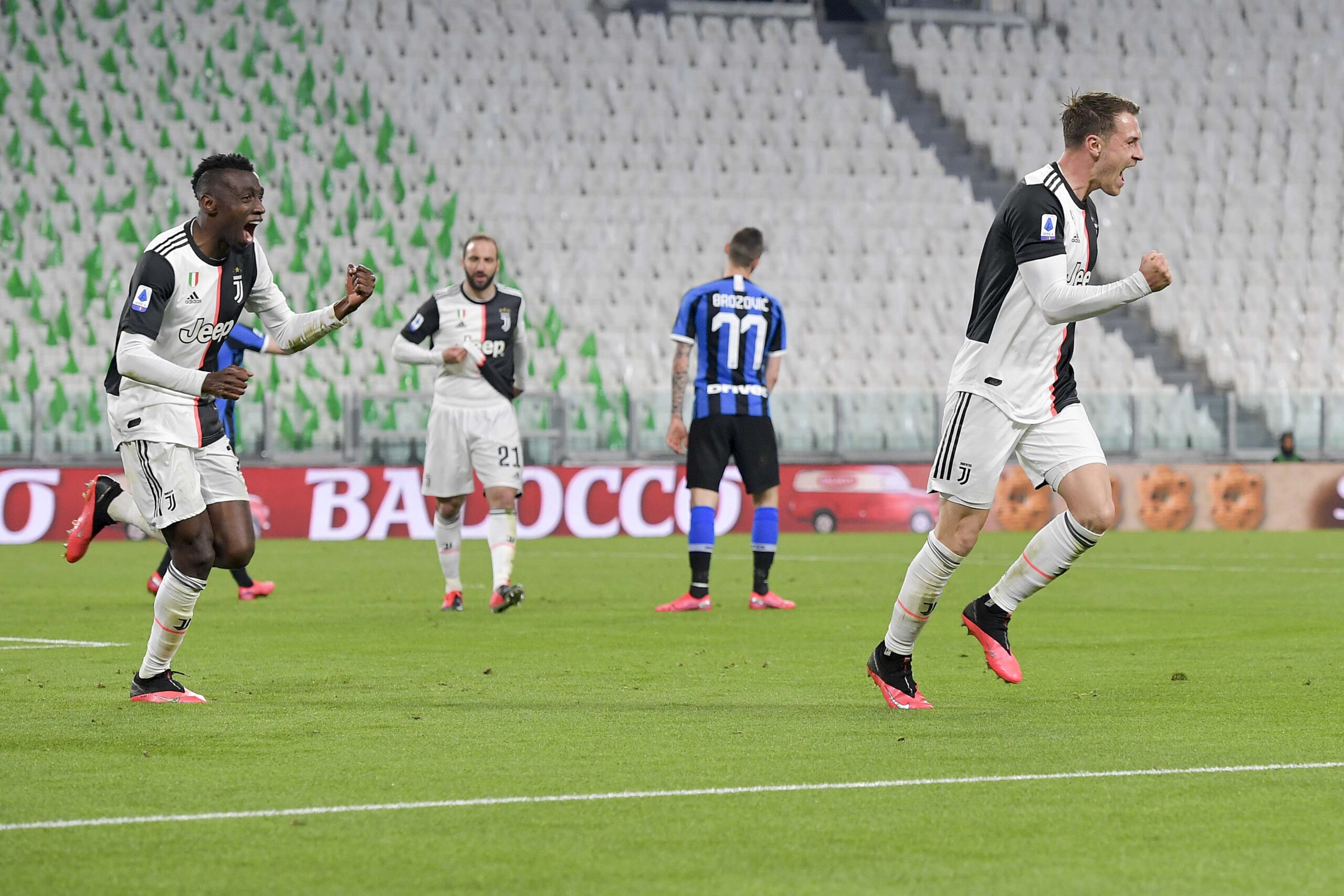 La Juventus batte l’Inter e torna in vetta alla classifica