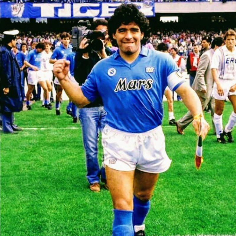 Dream Team della storia: Maradona e Baggio in lizza