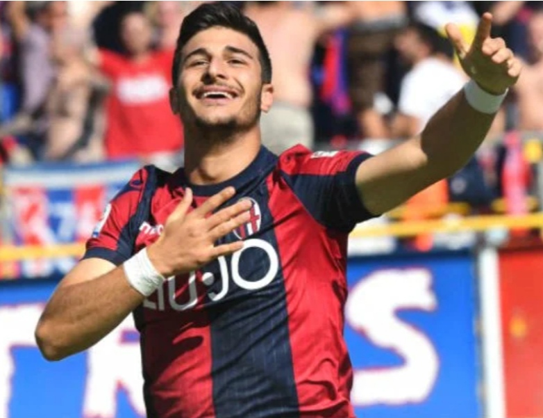 Orsolini, l’agente: “Resterà a Bologna”
