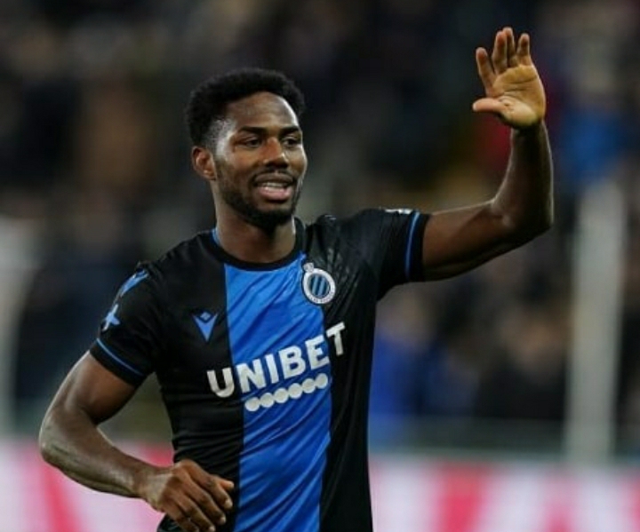 Napoli, interesse per Dennis del Bruges