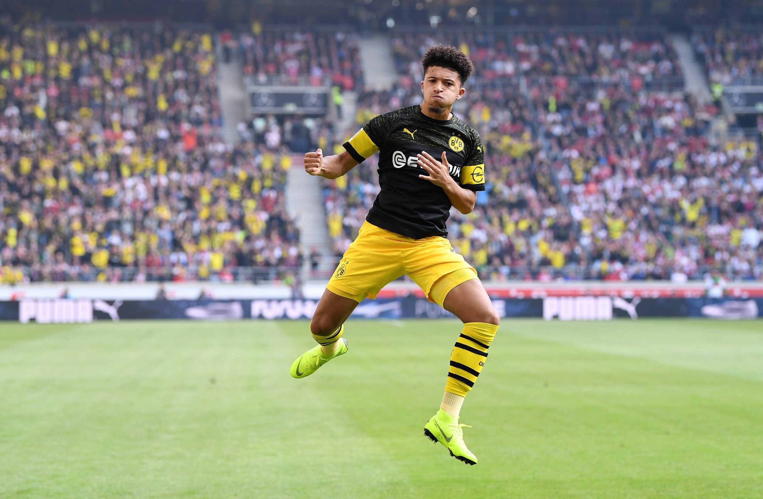 Boga, il Dortmund si defila: blindato Sancho fino al 2023