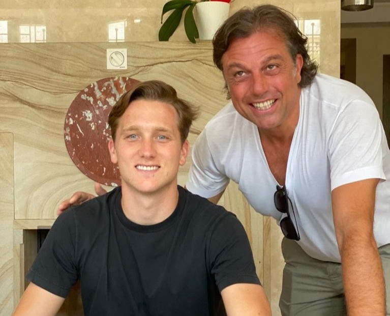 Napoli, ufficiale il rinnovo di Zielinski fino al 2024