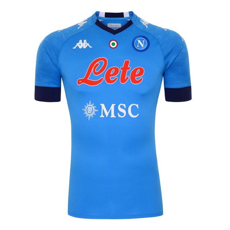 Napoli, svelata dal web la nuova maglia azzurra