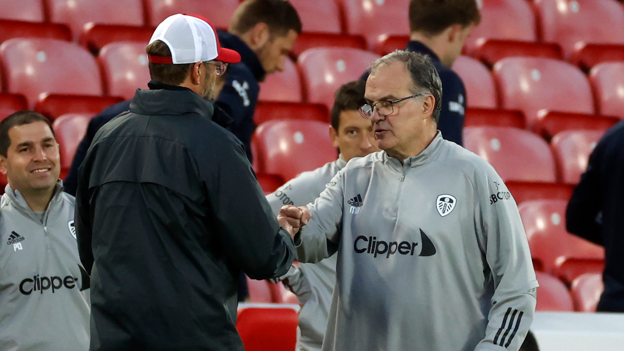 Gol e spettacolo in Premier, Klopp batte Bielsa 4-3
