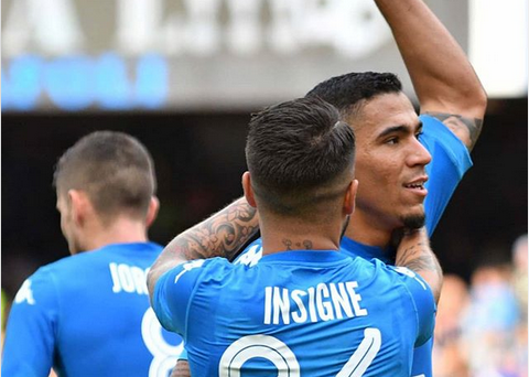 Insigne saluta Allan: “Ciao amico mio, in bocca al lupo”