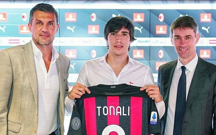 Milan, Tonali avverte il Napoli: “Abbiamo fame, il nostro gruppo è unito”