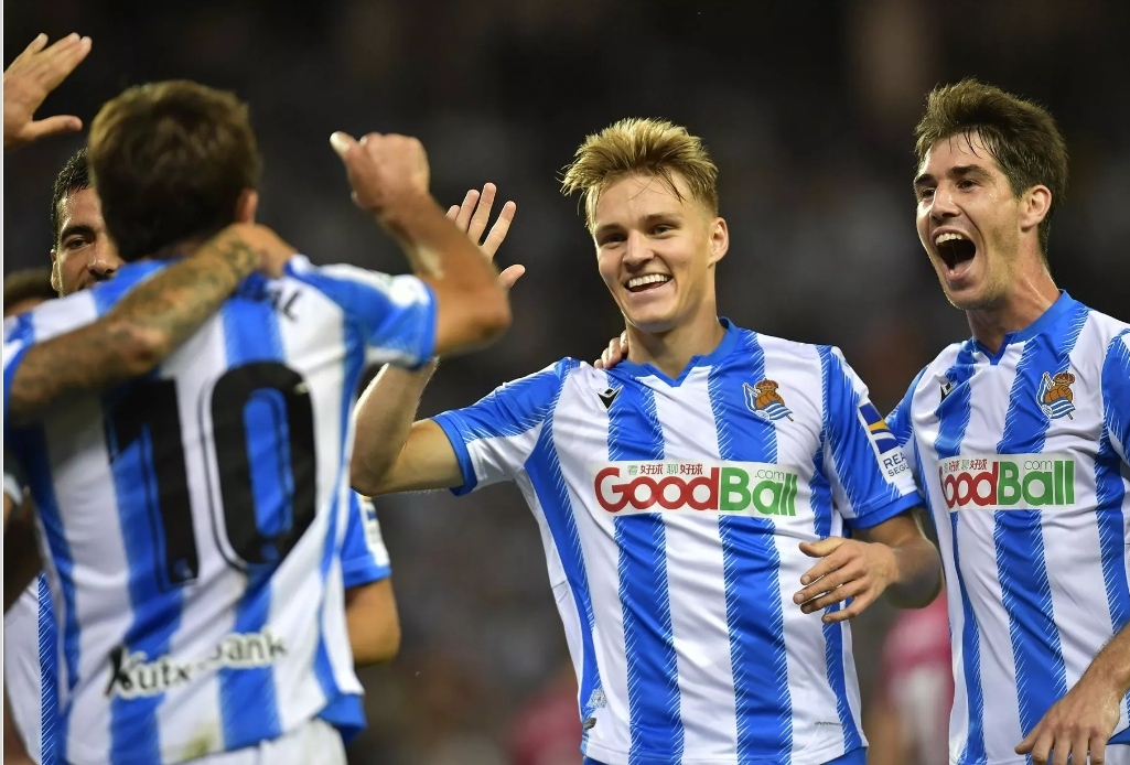 Vola la Real Sociedad, avversaria del Napoli