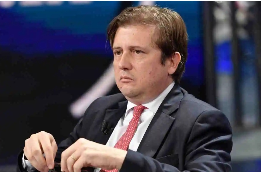 Sileri: “Andiamo verso la fine del tunnel”