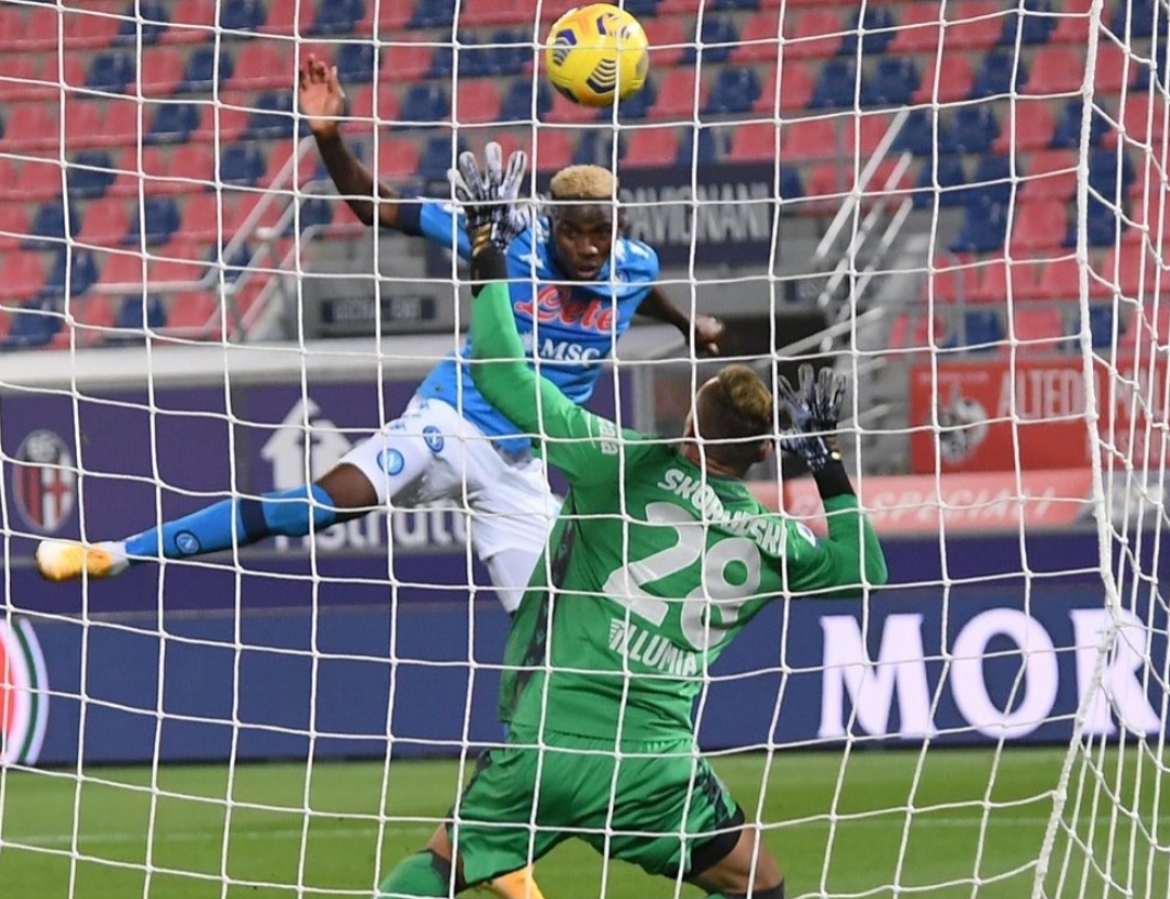 Osimhen convocato per Bologna, partirà dalla panchina
