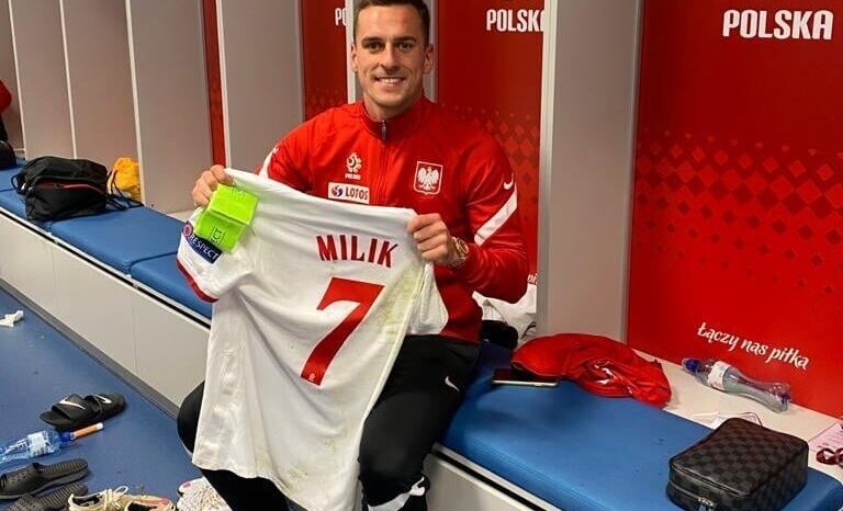 Milik, prima volta da capitano della Polonia