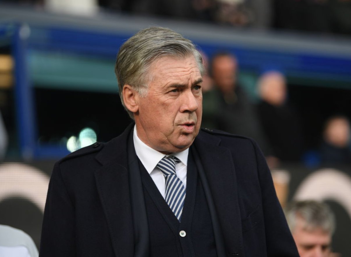 Ancelotti sui social: “Un anno con la famiglia Everton”