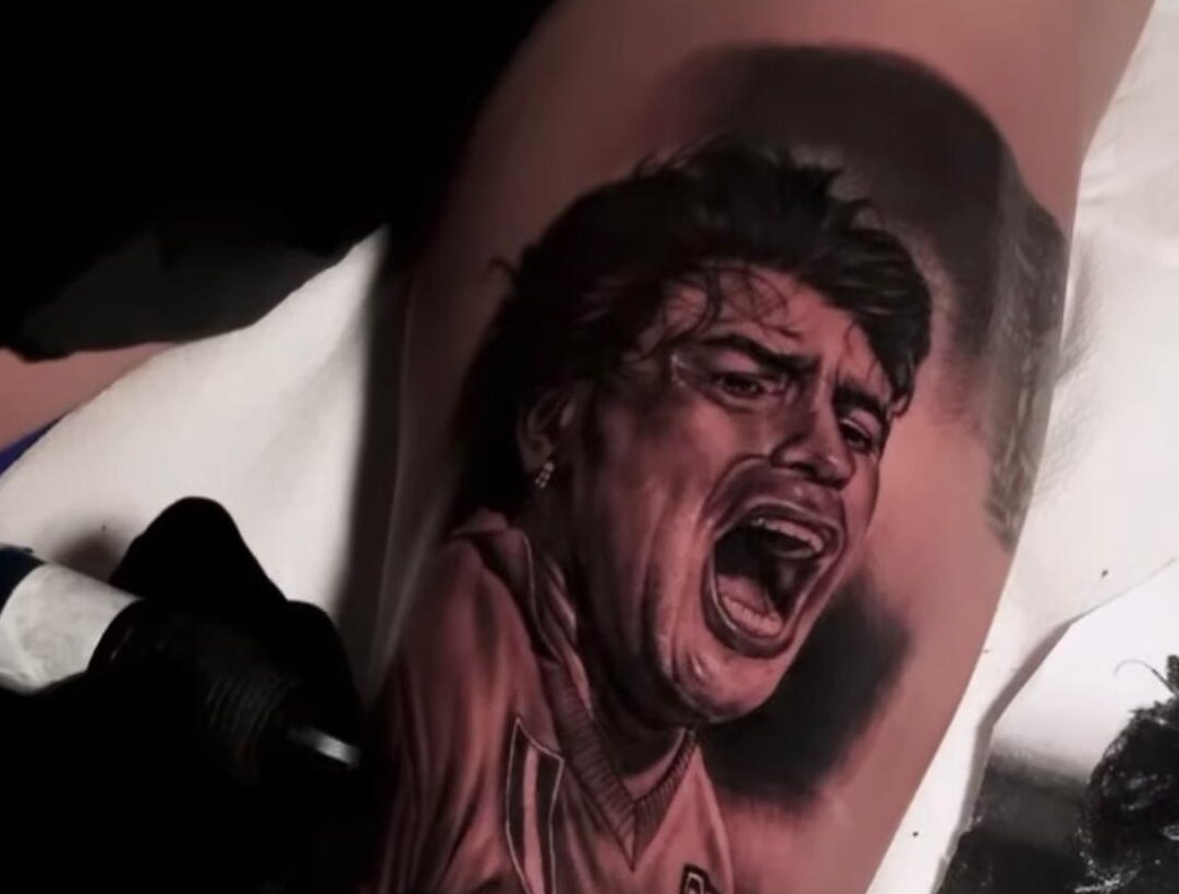 Insigne, nuovo tatuaggio in memoria di Maradona