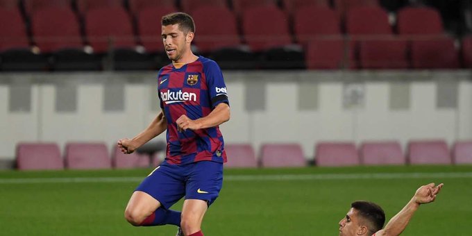 Barcellona, Sergi Roberto positivo al Covid-19