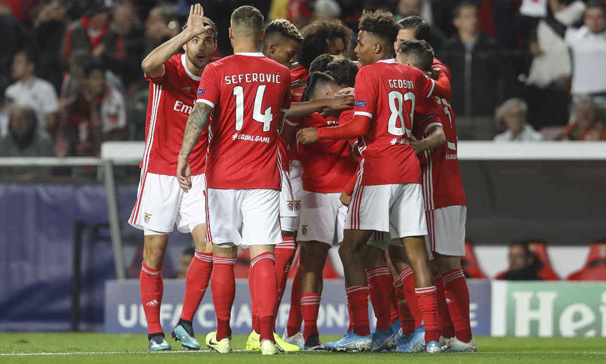 Focolaio Benfica, i positivi ora sono 17