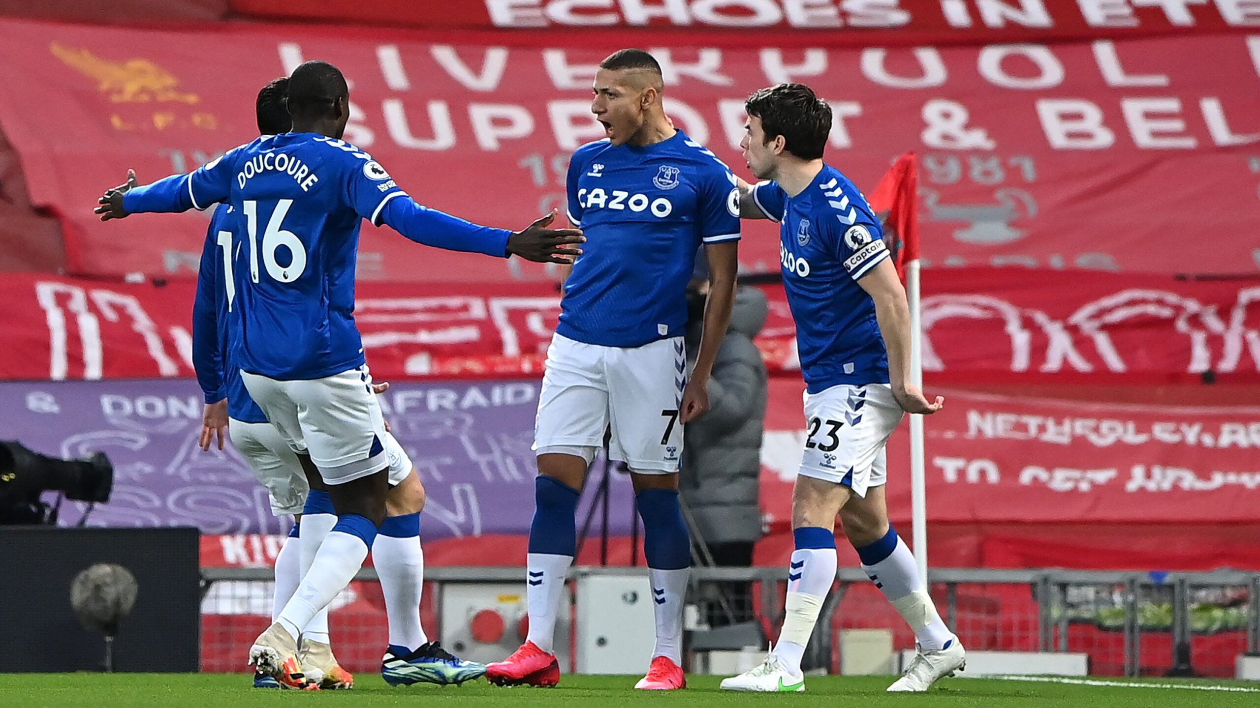 Ancelotti si prende il derby: Liverpool-Everton 0-2