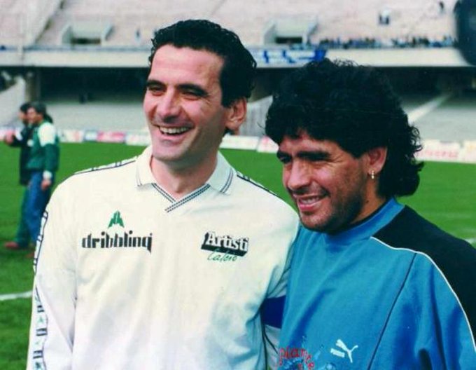 Il Napoli celebra Massimo Troisi con un post social