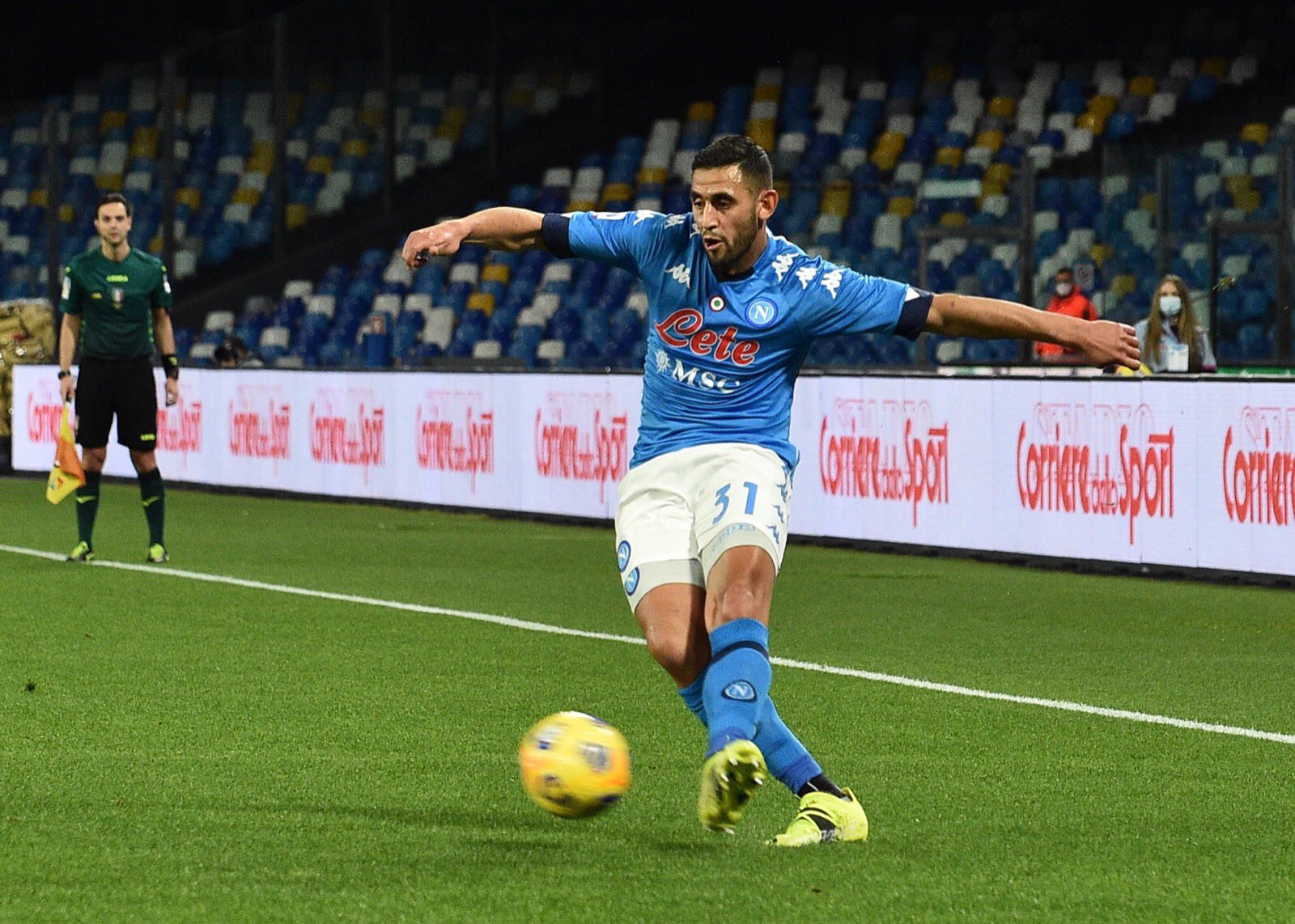 Ghoulam, il Napoli sui social: “Ti aspettiamo in campo”