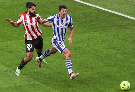 Spagna, assembramenti per la finale di coppa Bilbao-Athletic