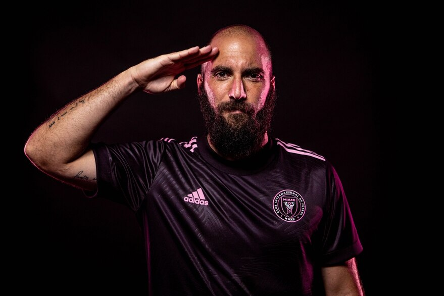 Higuaín a sorpresa: “Calcio stressante, in futuro cambierò vita”