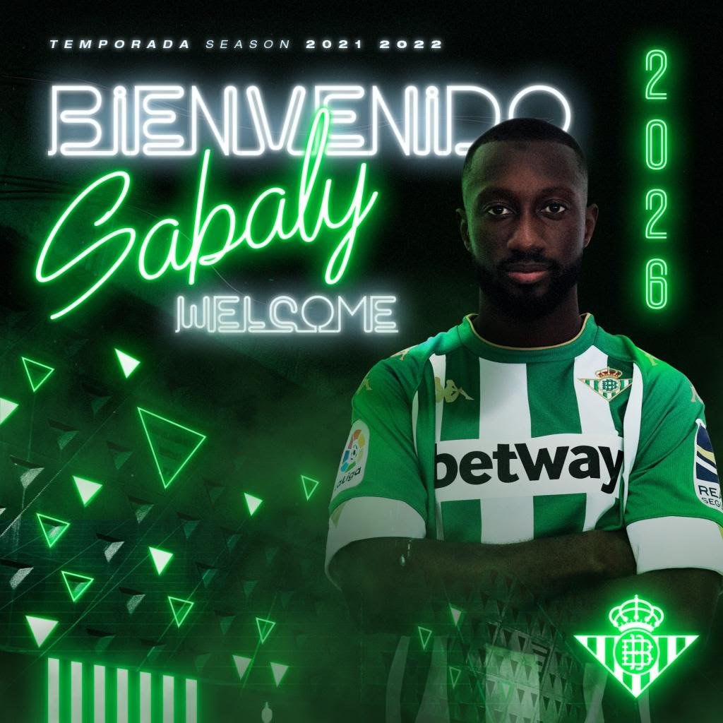 Betis, ufficiale l’arrivo di Sabaly in biancoverde