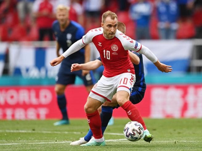 Eriksen pronto a tornare in campo, ha firmato con il Brentford