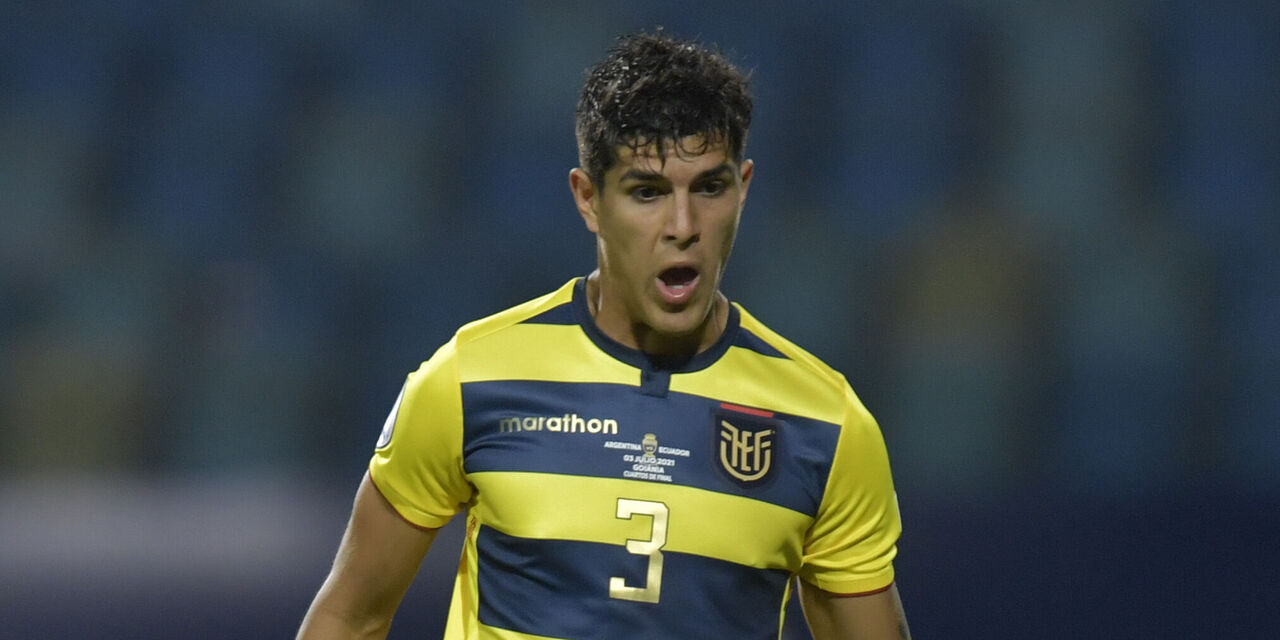 Bayer Leverkusen, ufficiale l’arrivo di Hincapiè