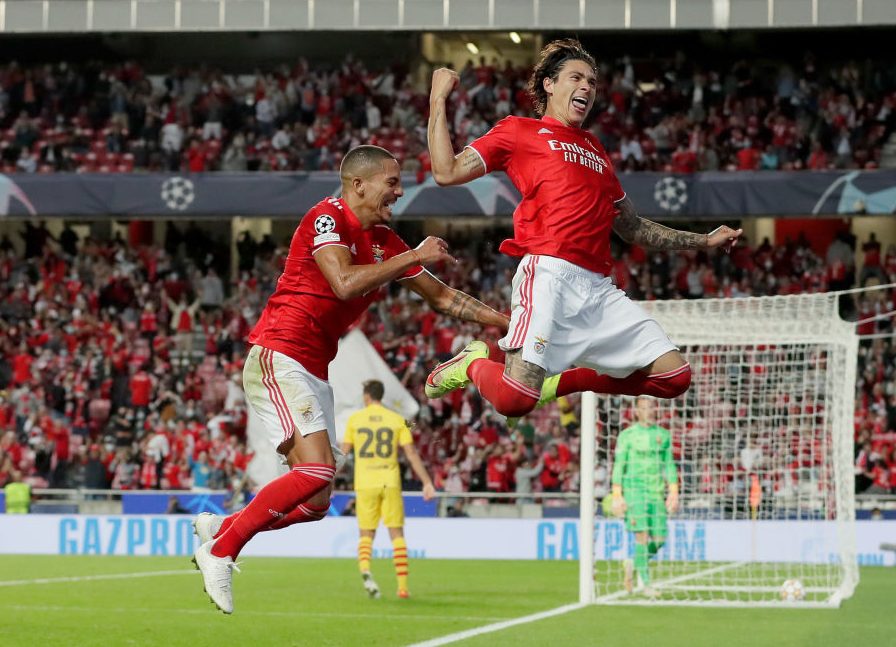 Champions League, tracollo del Barça a Lisbona. Vittoria Manchester e goleada Bayern