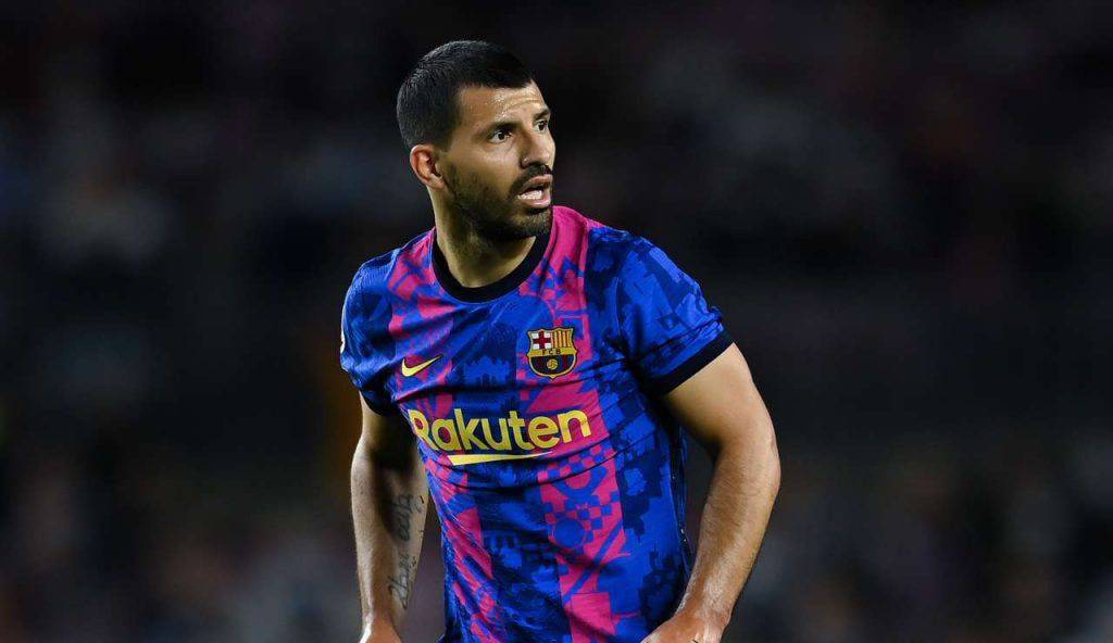 Aguero, addio al calcio tra le lacrime: “Momento difficile”