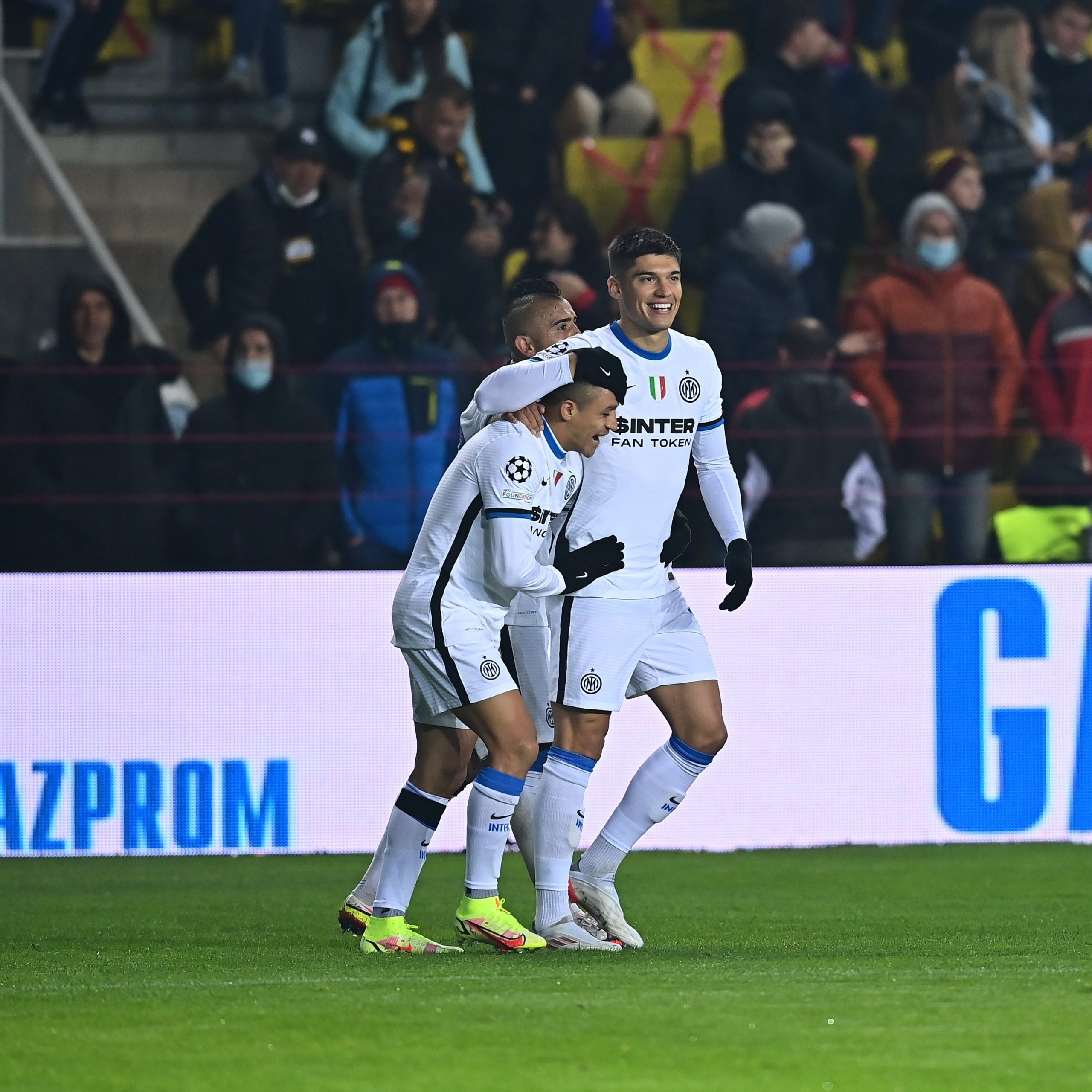Champions League, le formazioni ufficiali di Inter e Milan