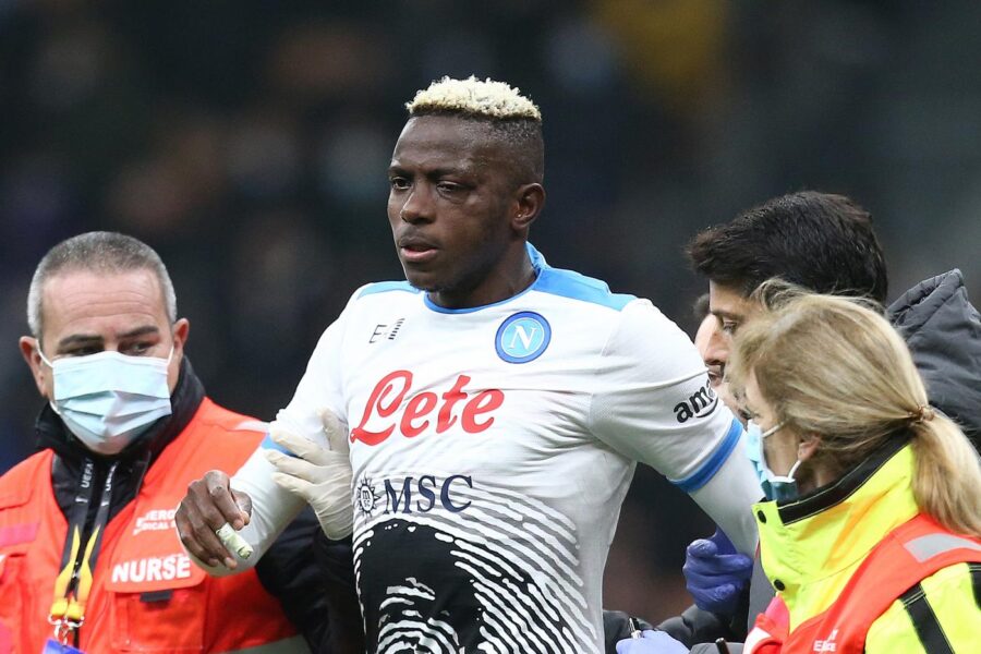 Napoli, domani Osimhen sarà operato: la nota del club