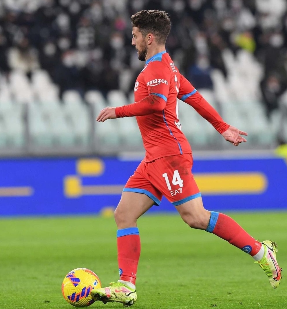 Mertens, siparietto moglie-tifoso: “Gli cucini tu?”