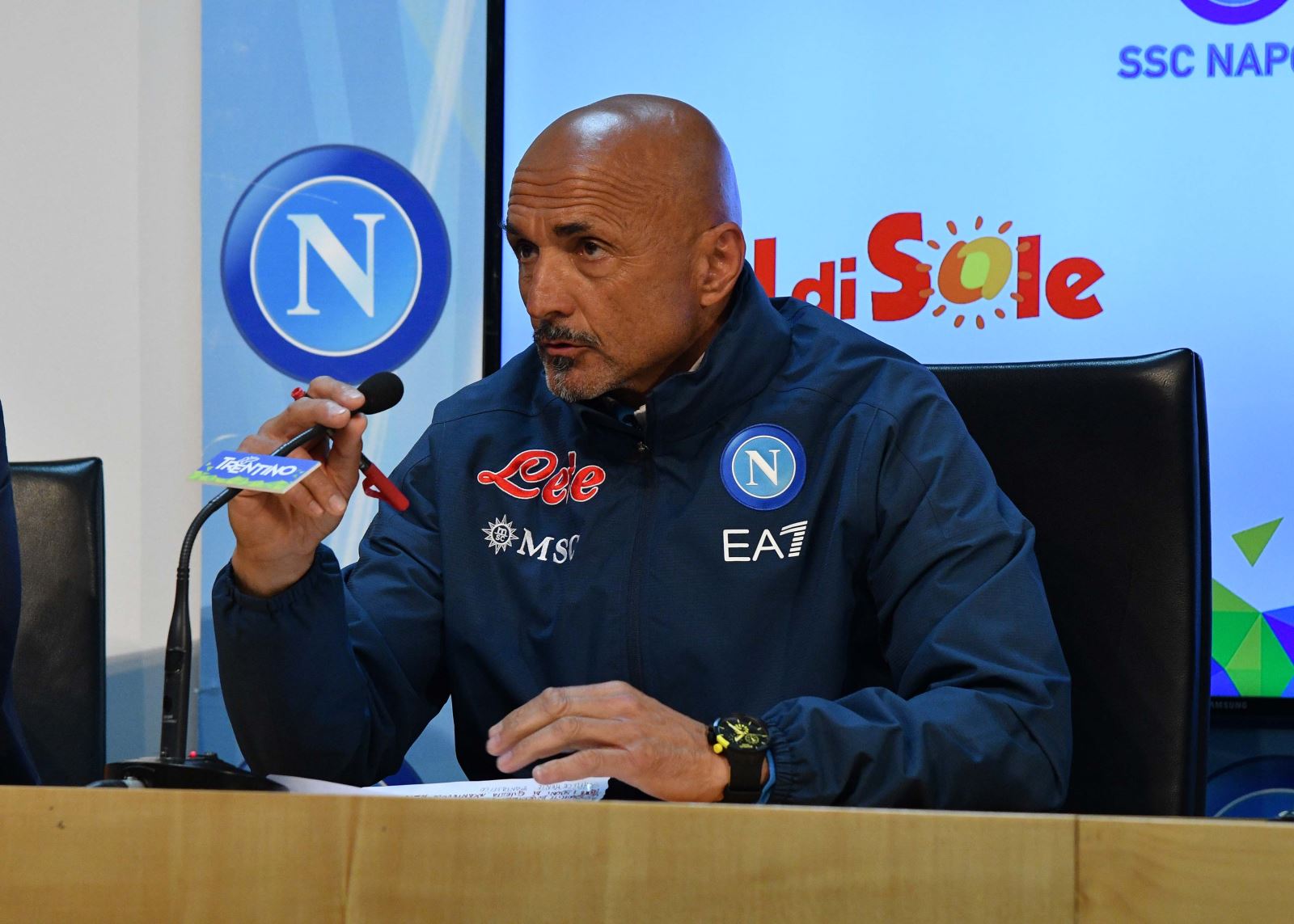 Spalletti: “Raspadori e il portiere se li aspetta la società. Rosa è incompleta”