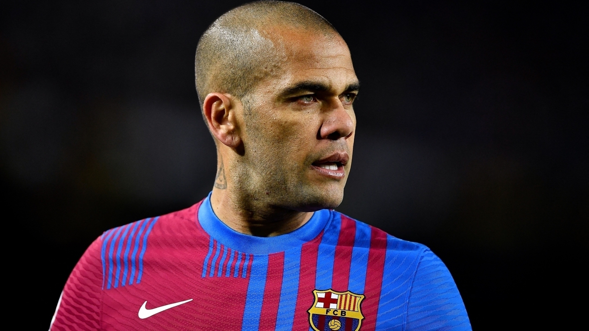 Dani Alves dà l’addio al Barça: “Sono riusciti a licenziarmi”