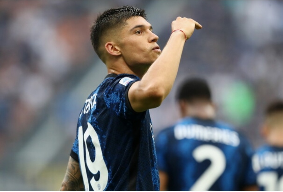 Il Napoli rivoluziona l’attacco: obiettivo Correa