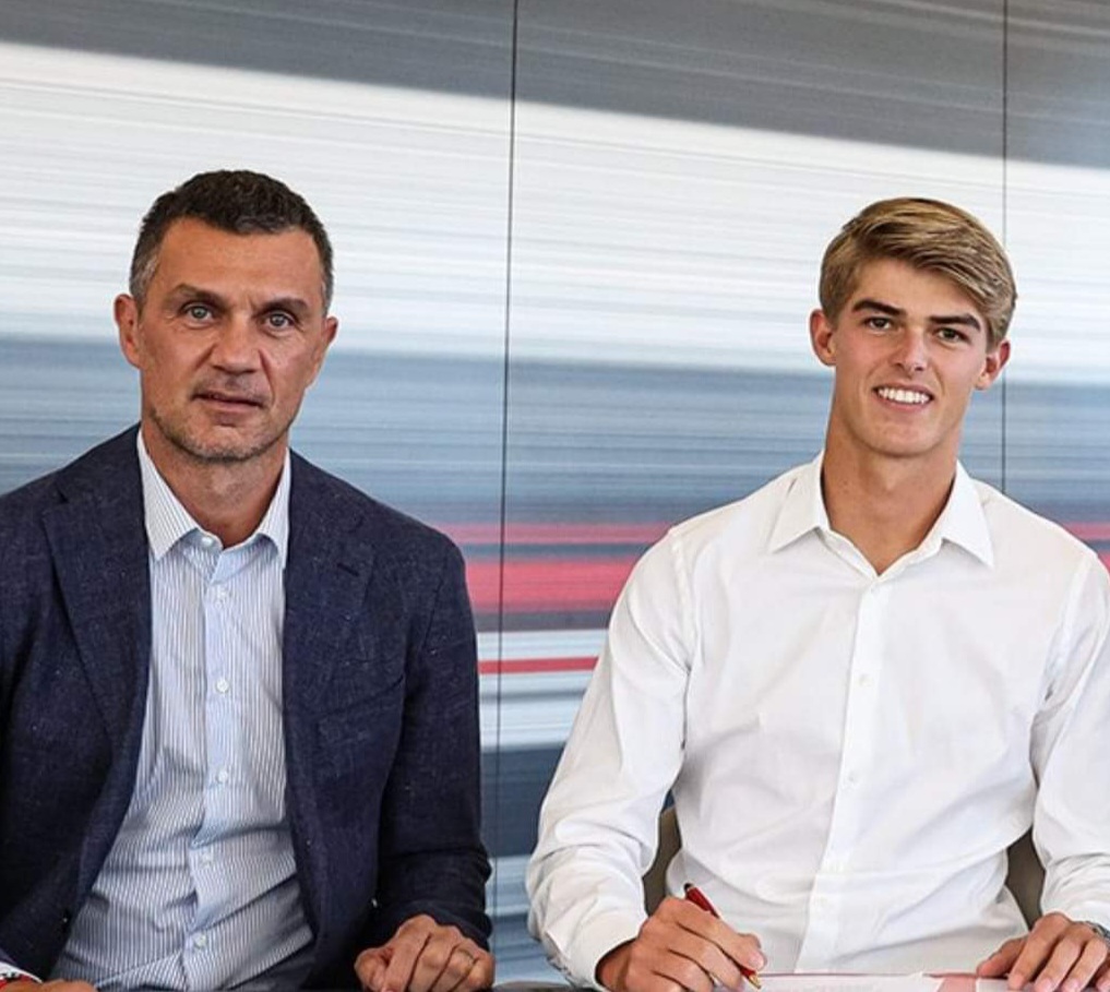 Milan, ufficiale l’arrivo di De Ketelaere a titolo definitivo