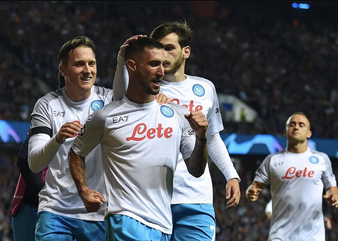 Ranking Uefa, il Napoli sale ancora: superato l’Arsenal