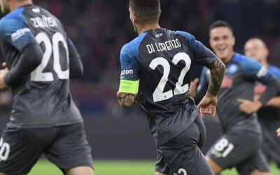Il Napoli vince il primo set con l’Ajax: 6-1 azzurro alla Johan Cruijff Arena!