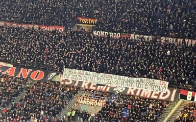 Milan, striscione degli Ultras contro ADL
