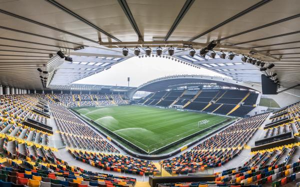 Clamorosa sorpresa per i tifosi azzurri alla Dacia Arena