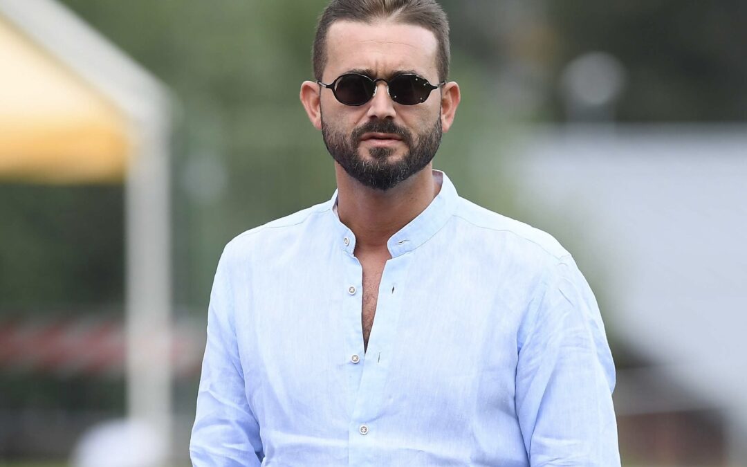 Incidente stradale per Edo De Laurentiis, coinvolte due donne e un bambino