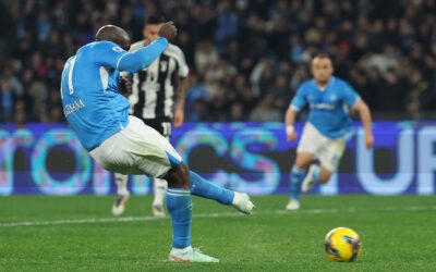 Il Napoli ribalta la Juve e ottiene il settimo successo consecutivo, cade l’imbattibilità bianconera