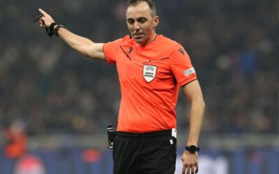 Napoli-Eintracht Francoforte: fischietto al portoghese Pinheiro