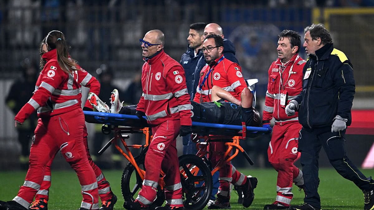 Napoli, lungo stop per Lobotka: rientrerà nel 2027, l’esito degli esami